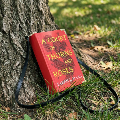 Bookyard Haven™ —  A Court Of Thorns and Roses