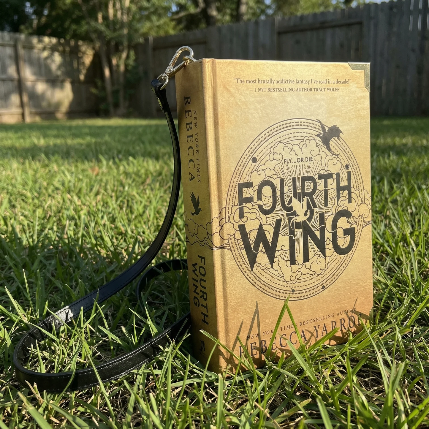 Bookyard Haven™ — Fourth Wing